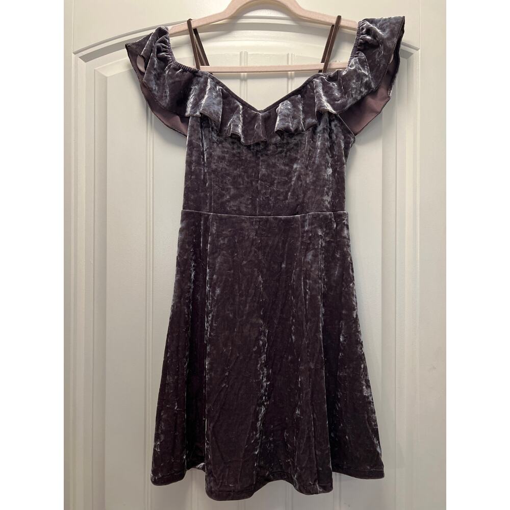 American Eagle Outfitters Women’s Ruffle Off Shoulder Sexy Dress Sz S Gray Brown